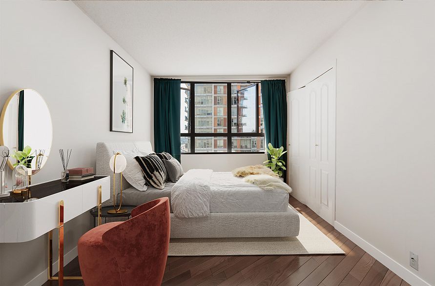 1004 789 Drake Street