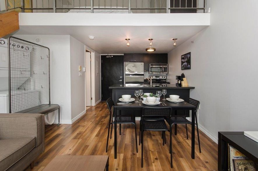 407 1 E Cordova Street