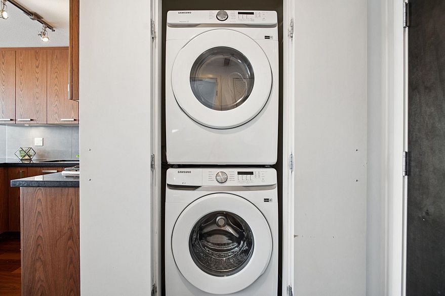 505 3228 Tupper Street