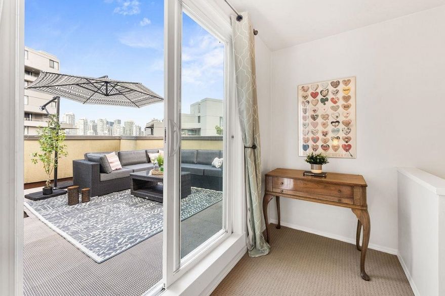 301 650 Moberly Road