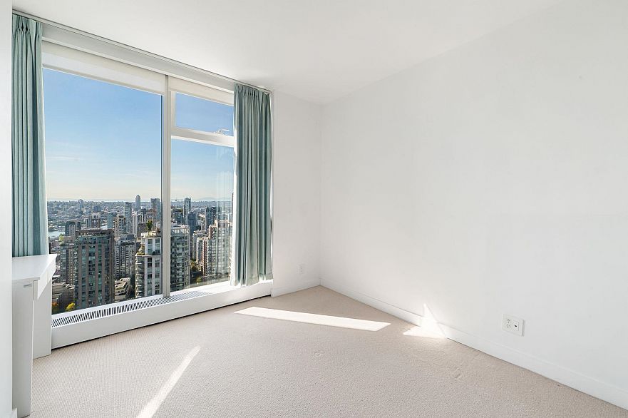 4201 777 Richards Street