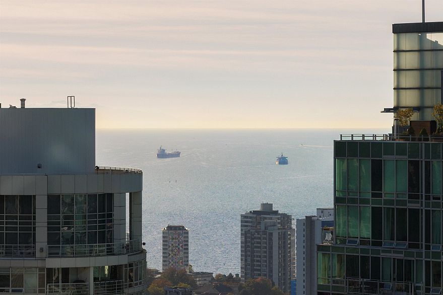 3803 1151 W Georgia Street