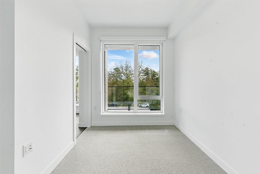 310 6859 Cambie Street