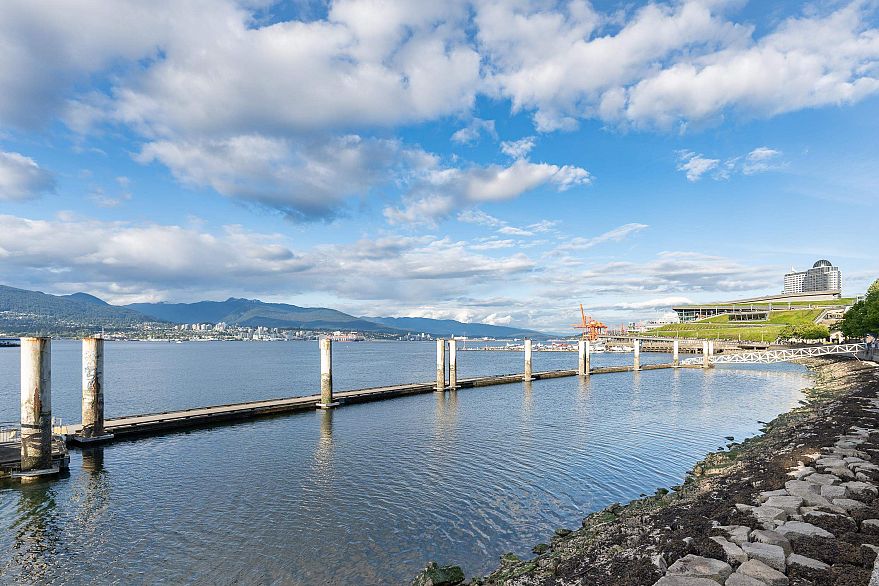 2303 1200 Alberni Street