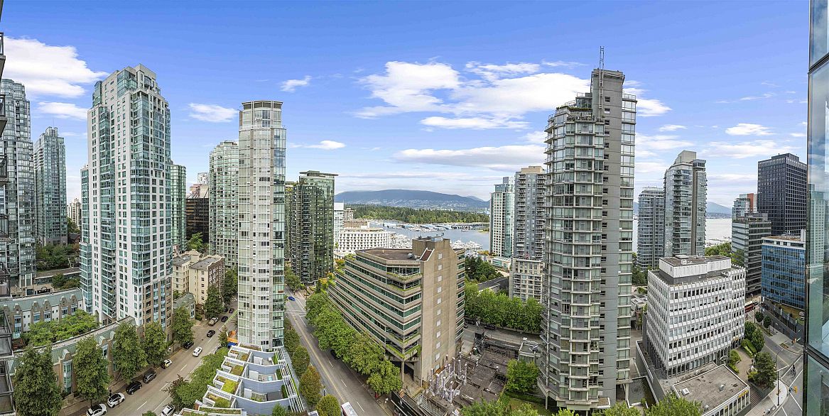 1705 1211 Melville Street