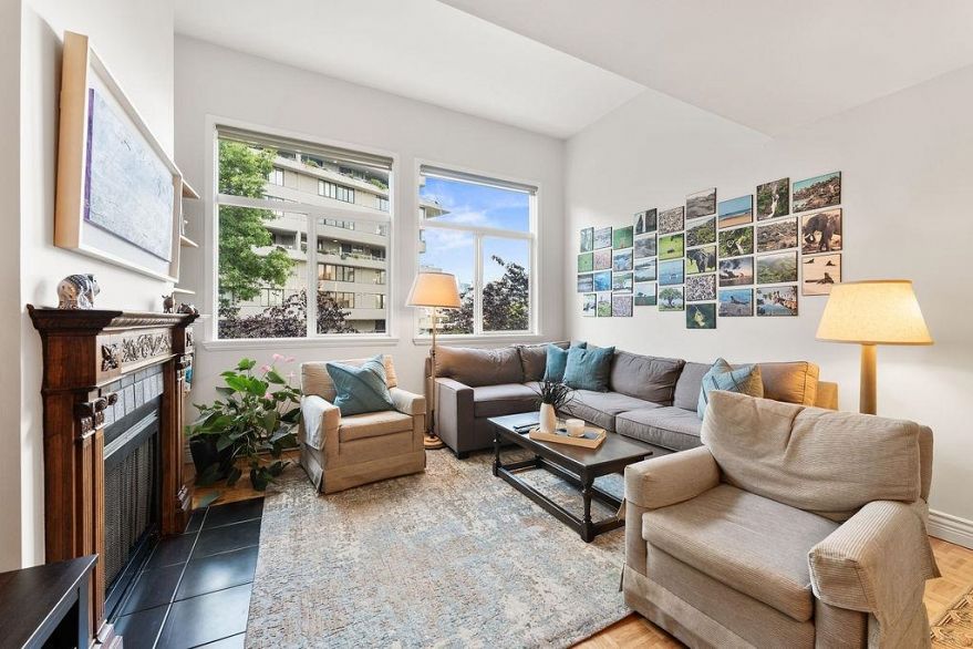 301 650 Moberly Road