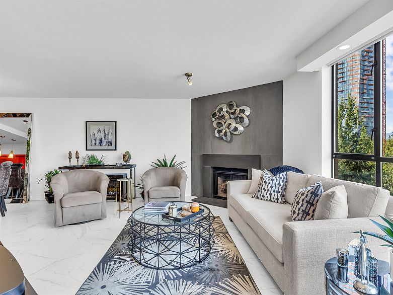 607 1450 Pennyfarthing Drive