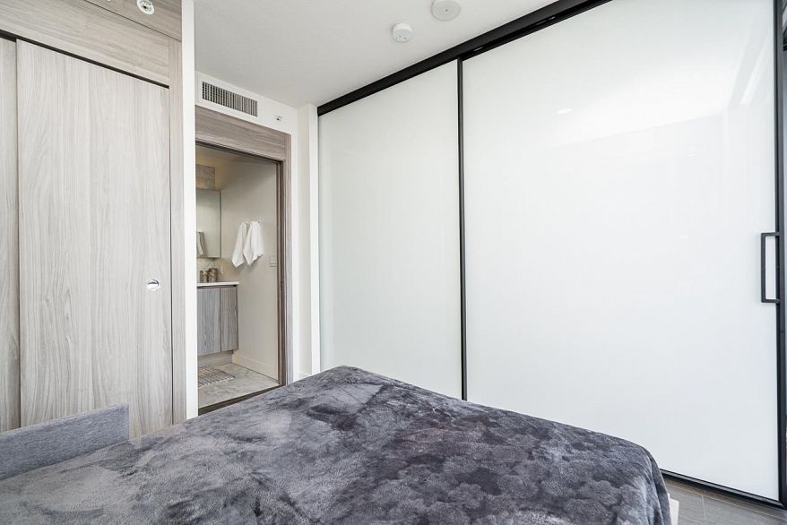 2107 89 Nelson Street