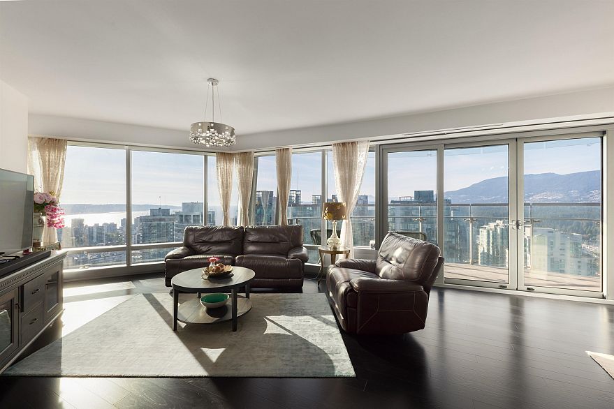 3803 1151 W Georgia Street