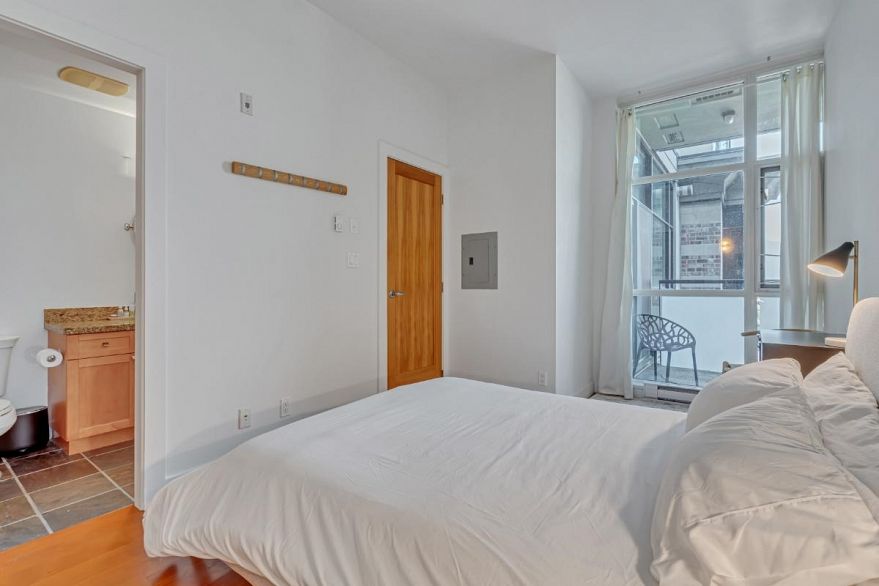 311 2515 Ontario Street