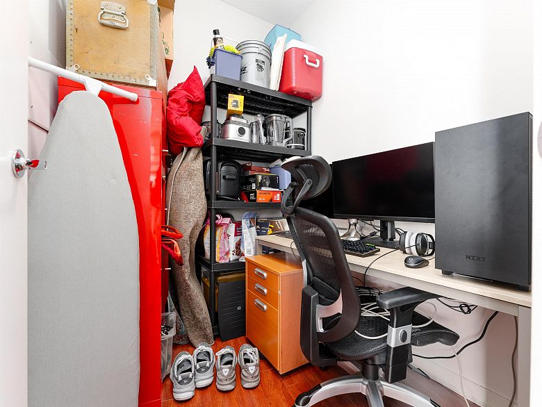 2803 1189 Melville Street