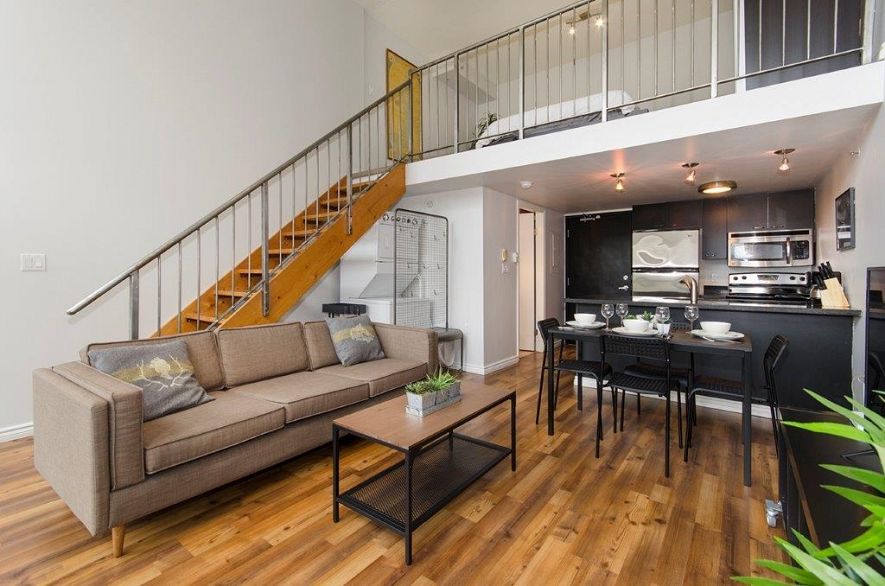 407 1 E Cordova Street