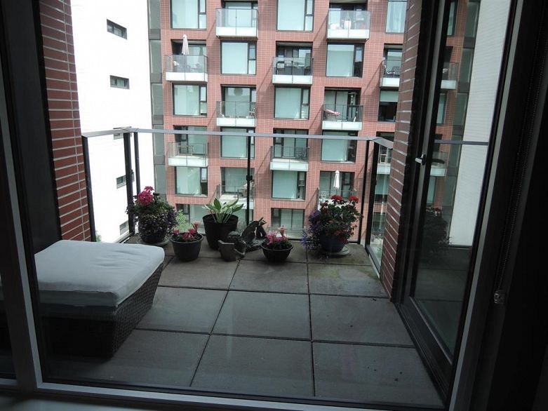 704 1571 W 57th Avenue