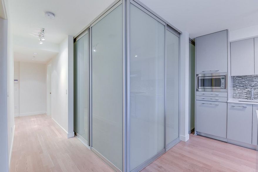 309 4355 W 10th Avenue