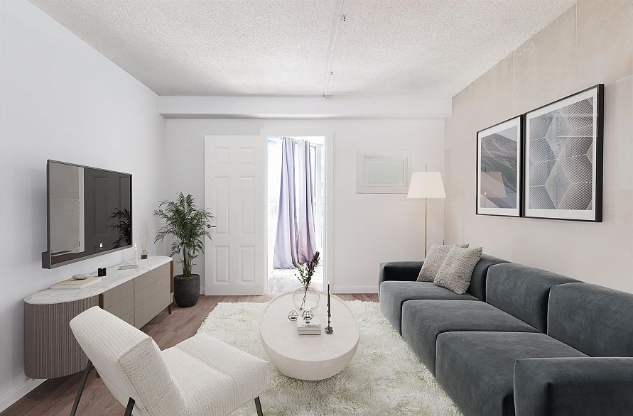 1004 789 Drake Street