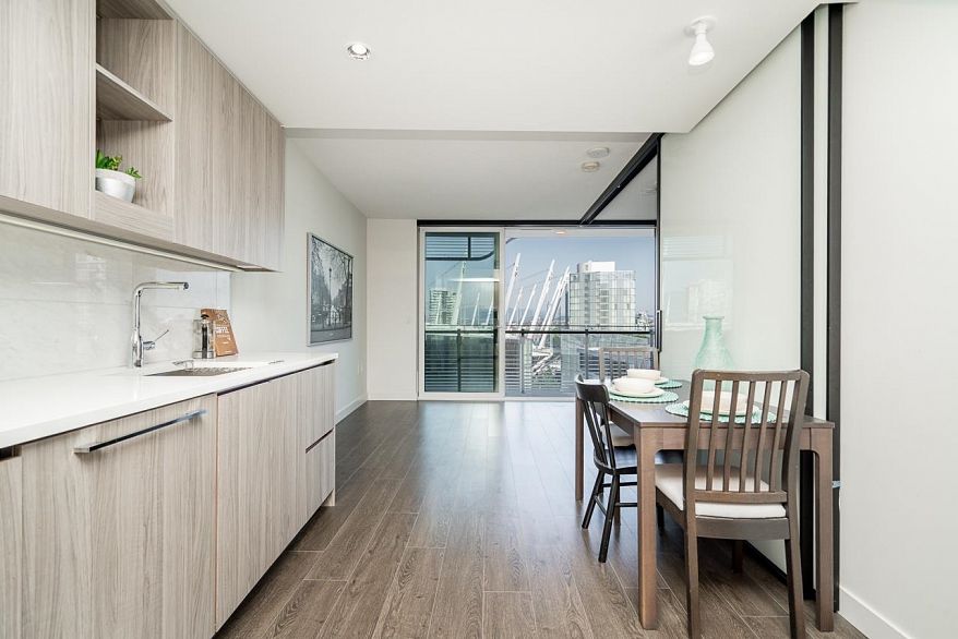 2107 89 Nelson Street