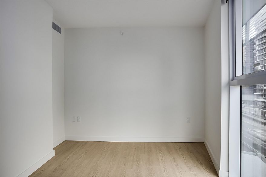 584 87 Nelson Street