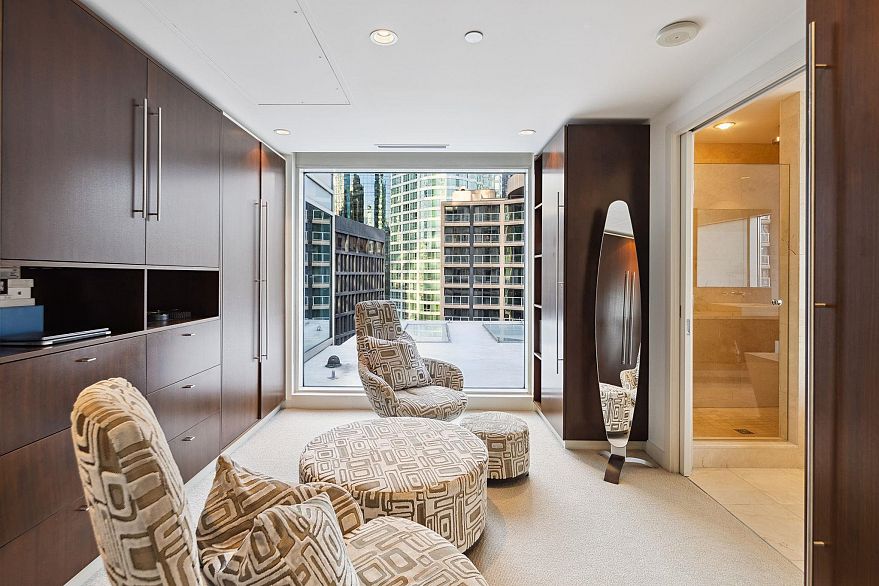 1401 1139 W Cordova Street