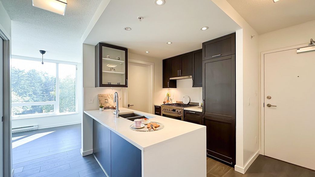 304 5515 Boundary Road