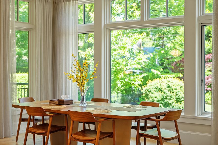 5912 Churchill Street