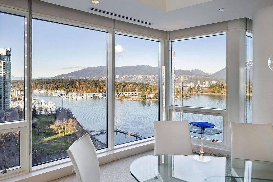 1401 1139 W Cordova Street