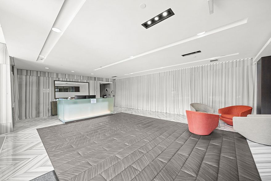 1808 8555 Granville Street