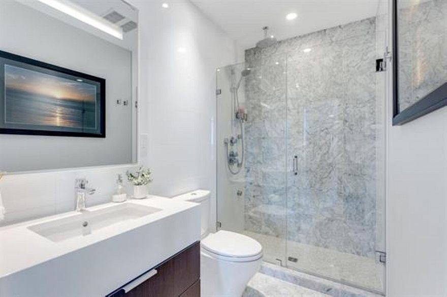 2101 110 Switchmen Street