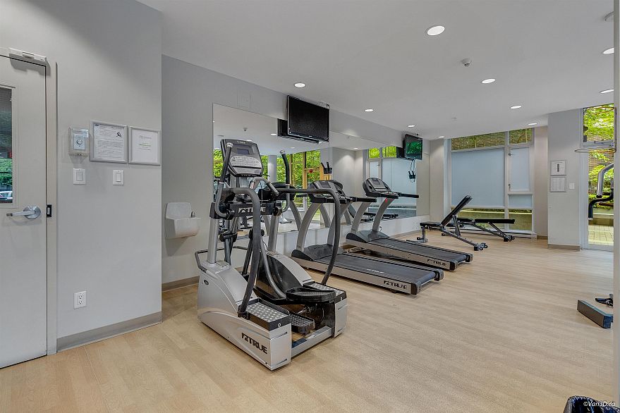 1602 1088 Richards Street