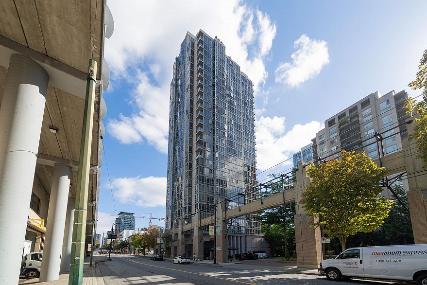 2905 930 Cambie Street