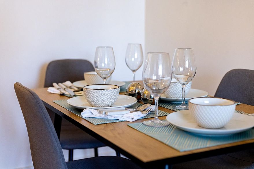 601 1850 Comox Street