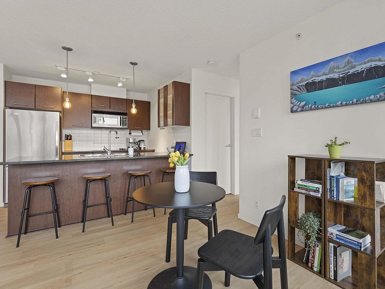 1501 1199 Seymour Street