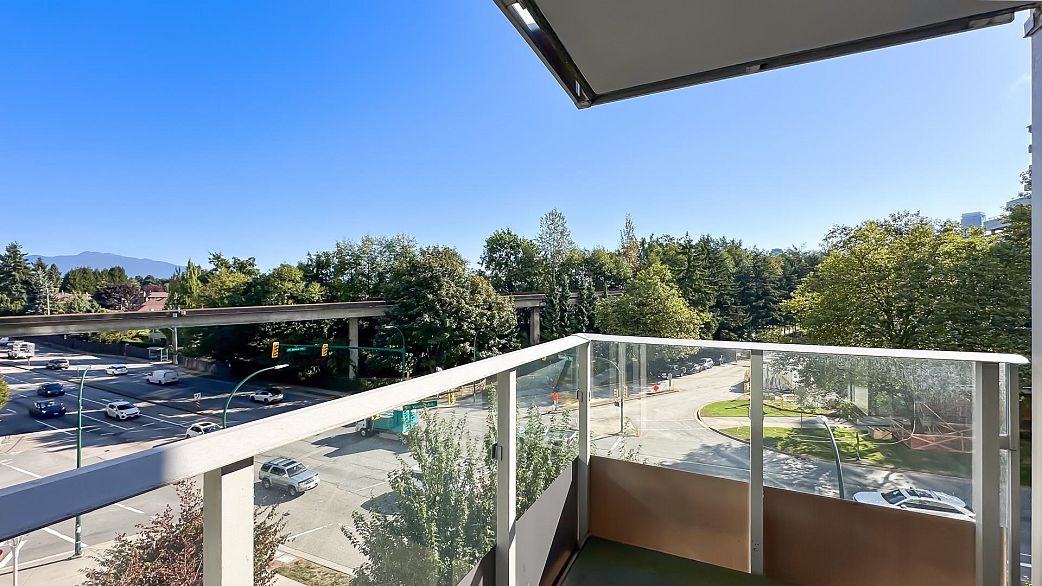 304 5515 Boundary Road