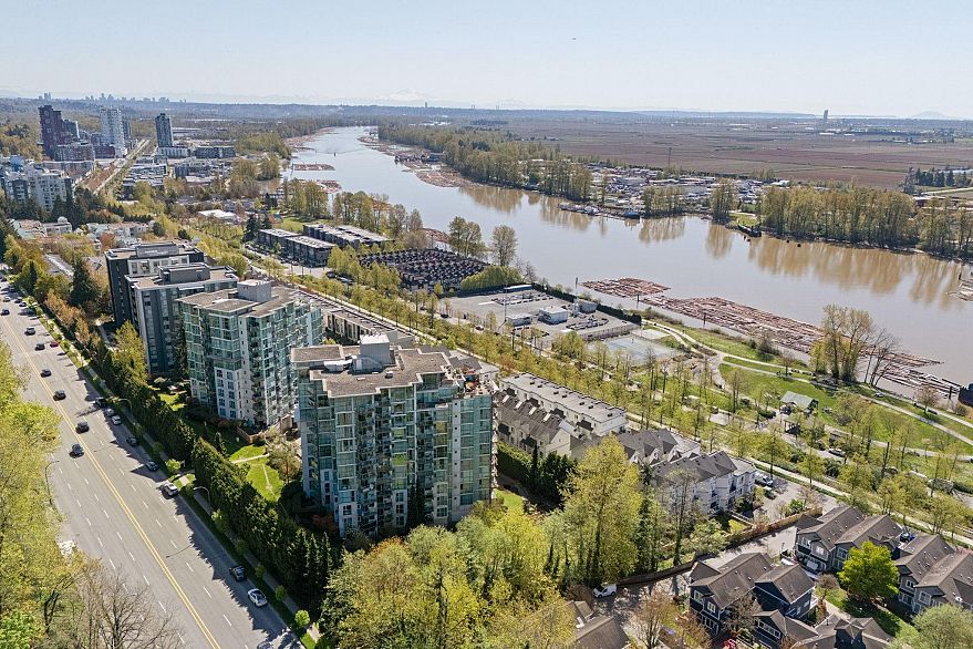 1109 2733 Chandlery Place