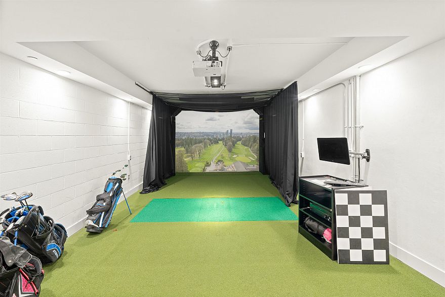 2609 1480 Howe Street