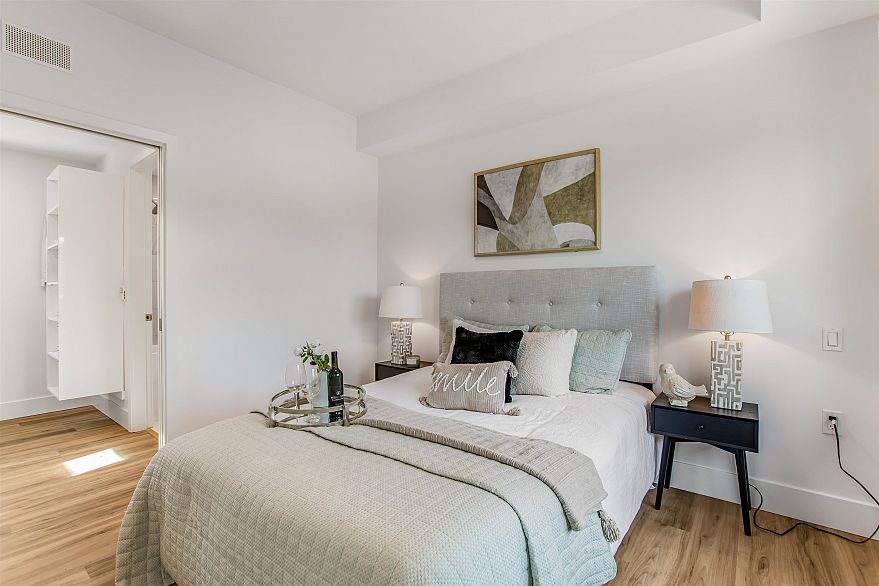 204 2075 E 1st Avenue