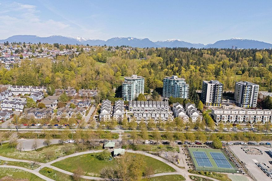 1109 2733 Chandlery Place