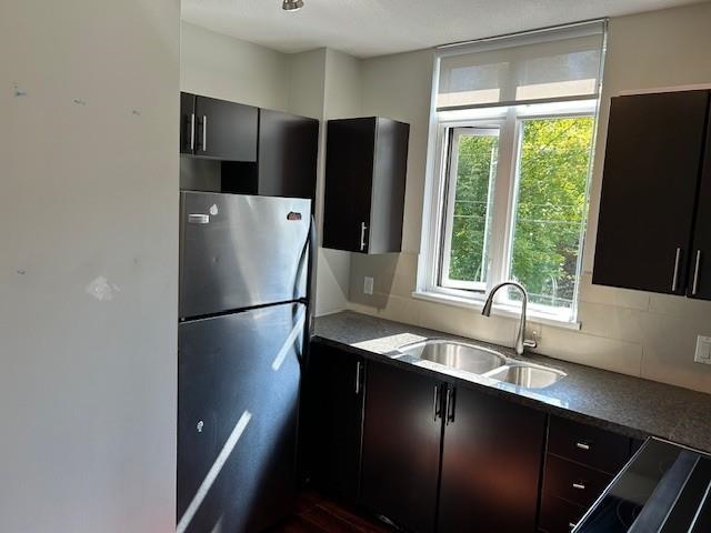 301 2520 Manitoba Street