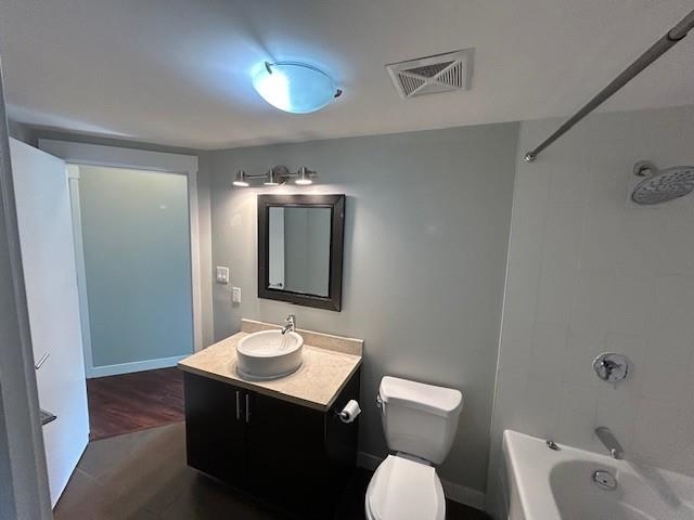 301 2520 Manitoba Street