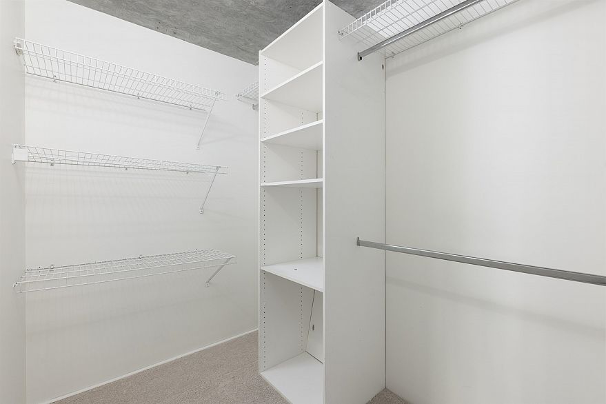 1102 1238 Seymour Street