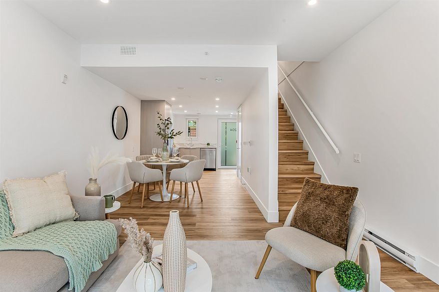 204 2075 E 1st Avenue