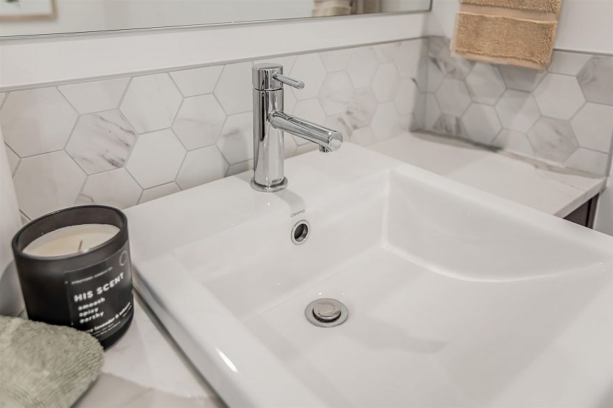 204 2075 E 1st Avenue