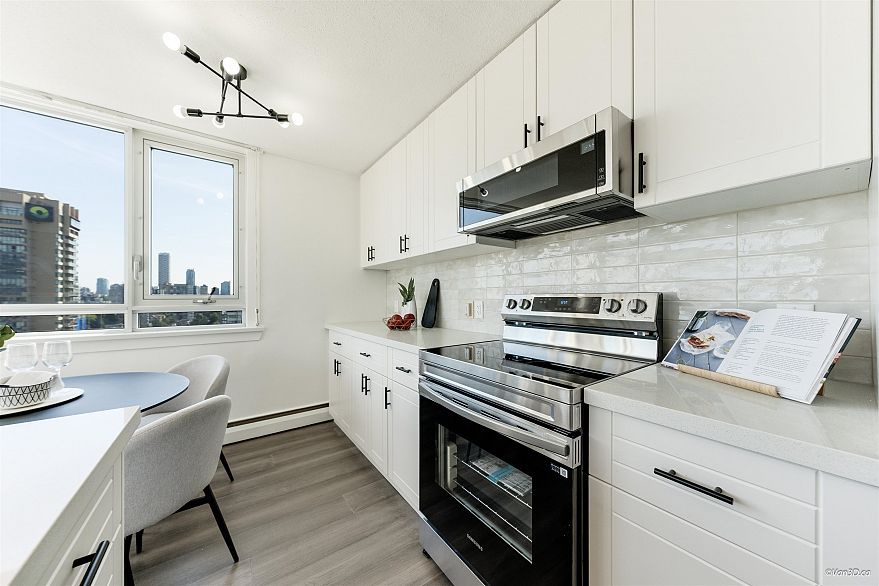 2407 1850 Comox Street