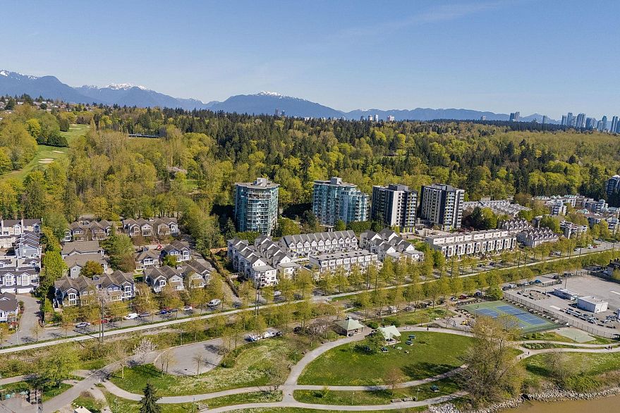 1109 2733 Chandlery Place