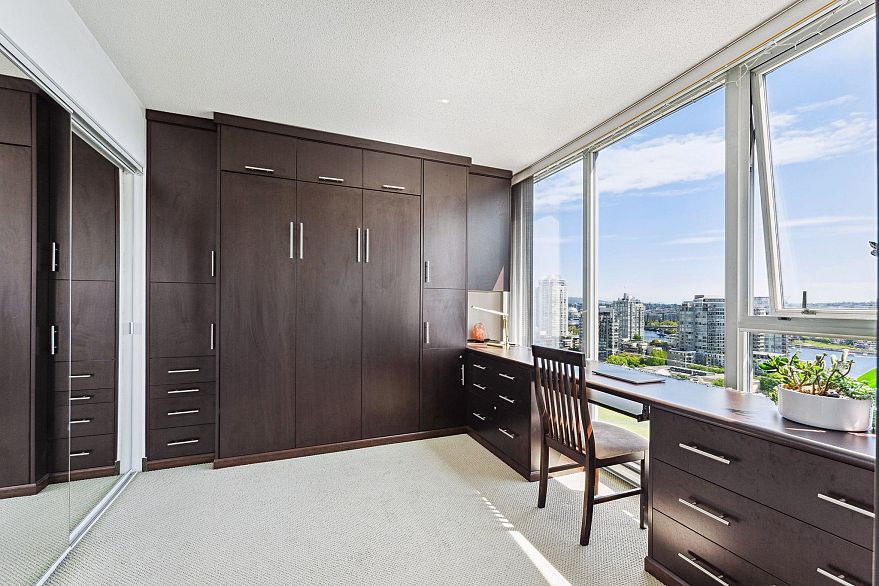 2201 1408 Strathmore Mews