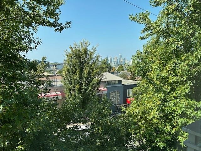 301 2520 Manitoba Street