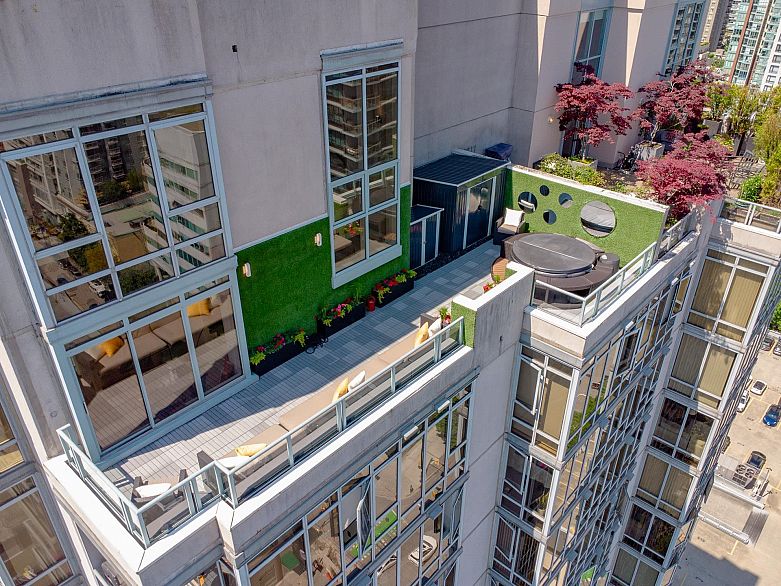 PH1 930 Cambie Street