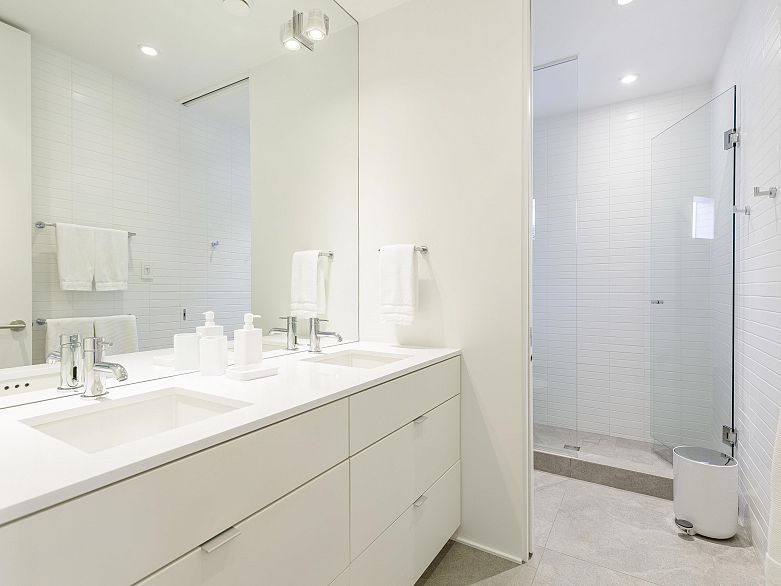 1643 Collingwood Street