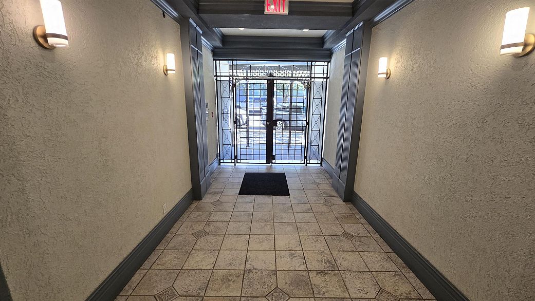 211 5723 Balsam Street