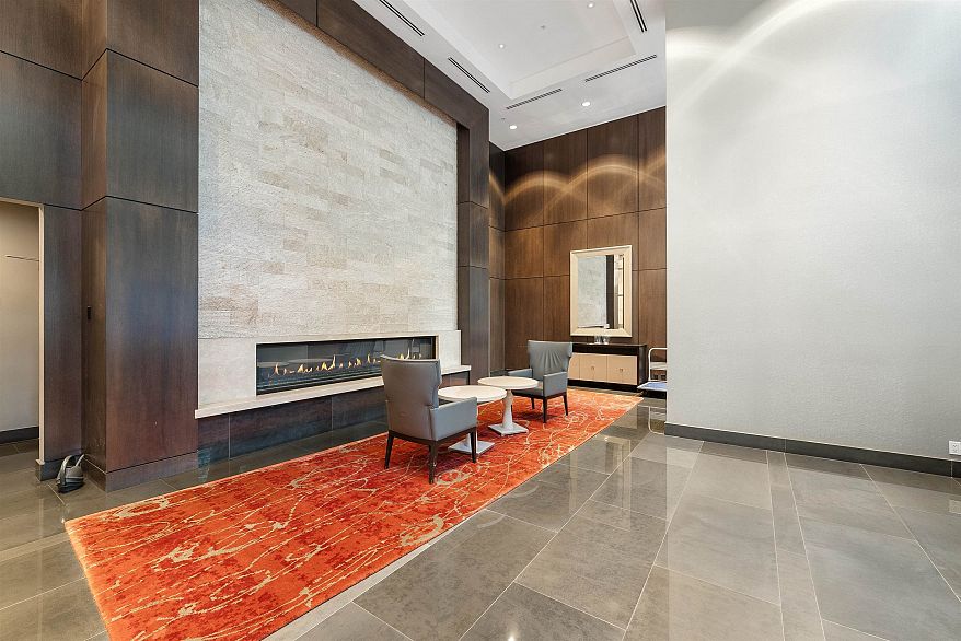 809 833 Homer Street