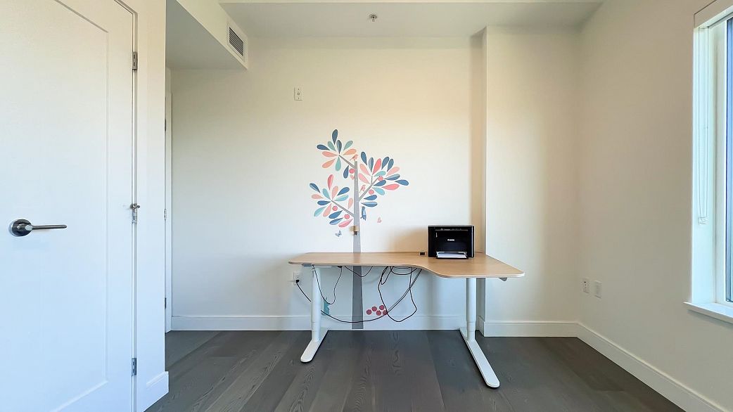 402 488 W 58th Avenue